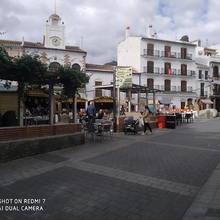 Alojamiento Alora Castillo Arabe Y Museo Luaran gambar